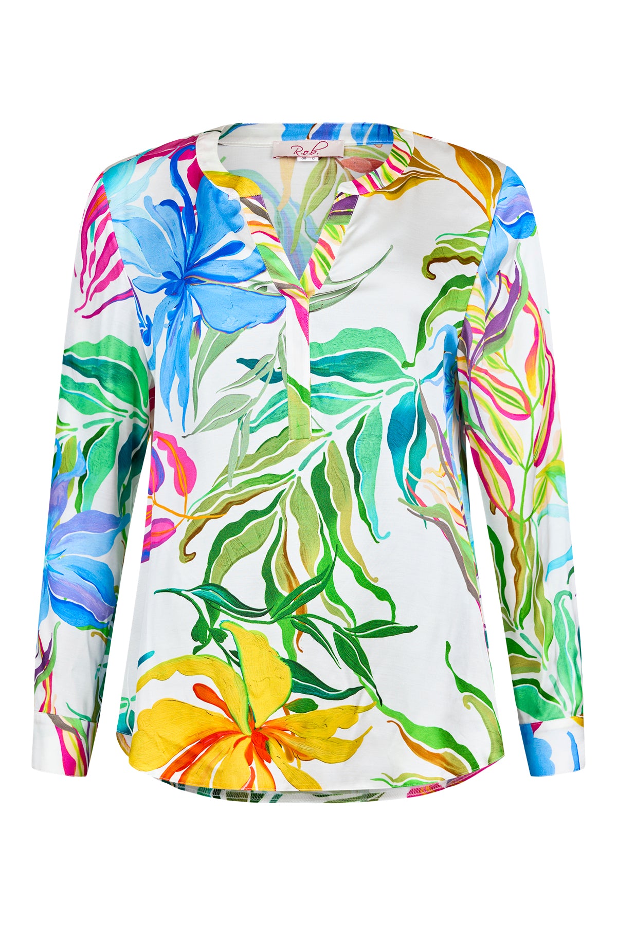 Lightweight printed viscose blouse with a relaxed fit, notch neckline, and long sleeves with cuffs.