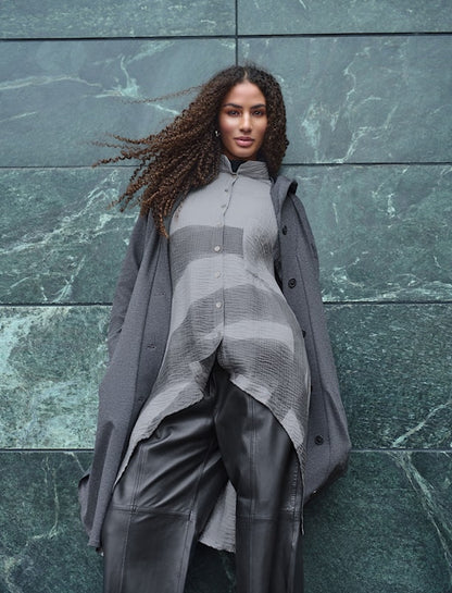 Noen Grey Leather Barrel Leg Trousers