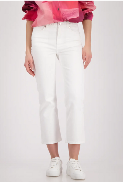 White Jeans with braided belt detail 