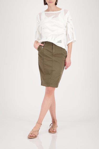Knitted Cream Top with Cornelly Pattern