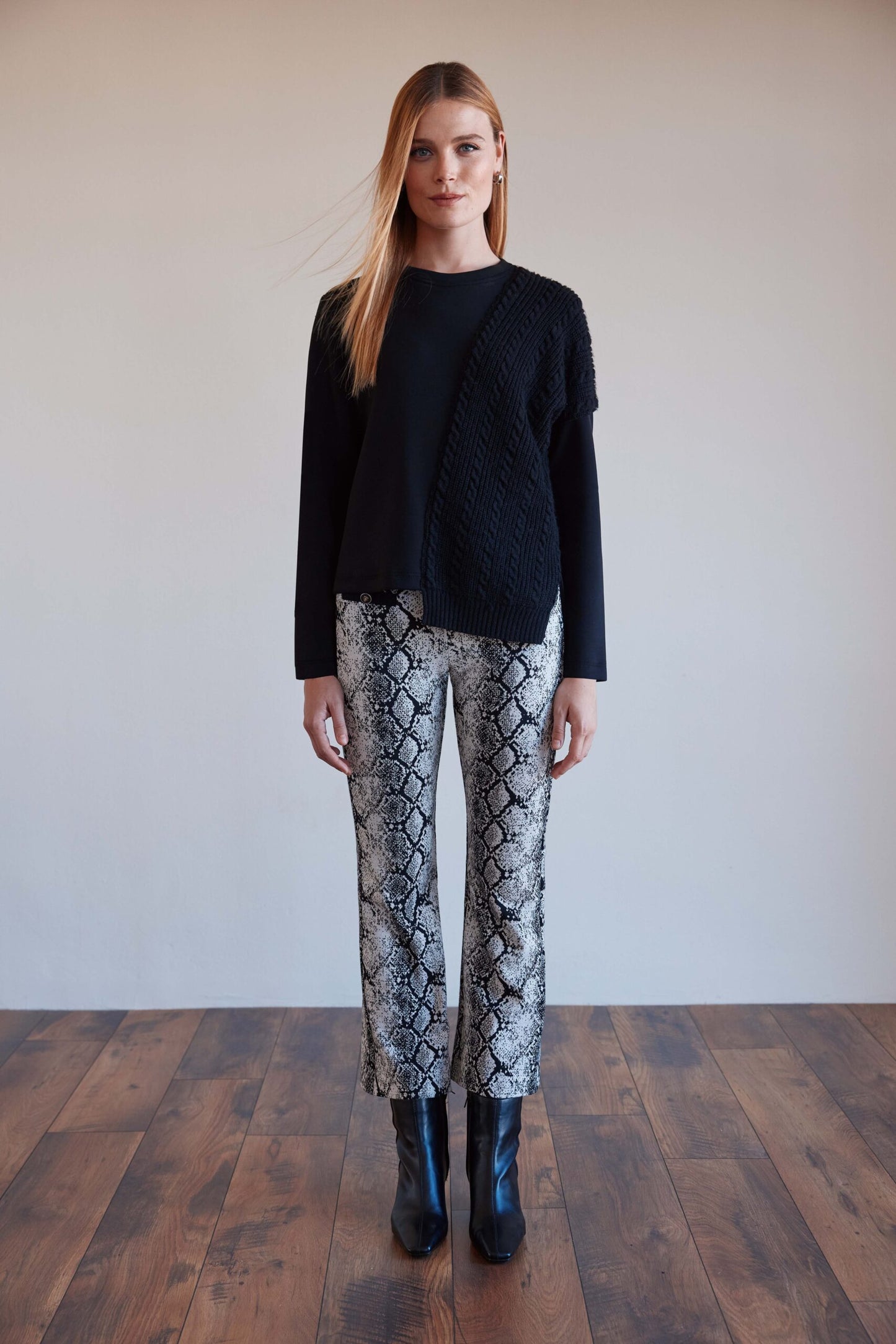 Arggido Sweater with Design