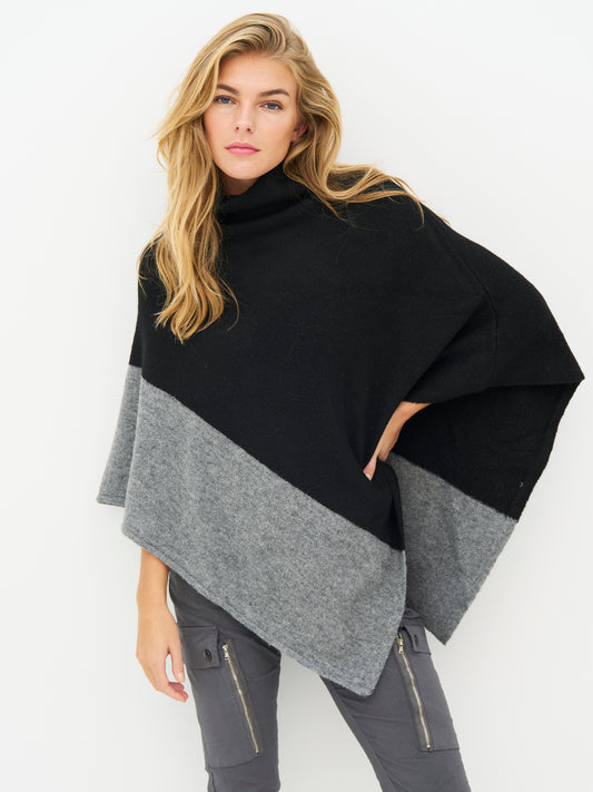 Nu Denmark Eve Poncho Knit