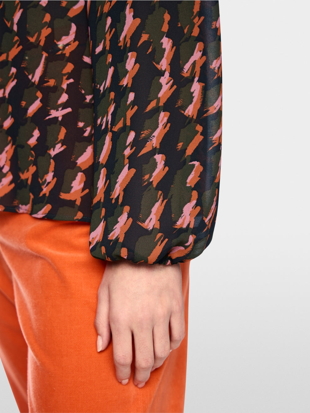 Marccain Abstract houndstooth blouse