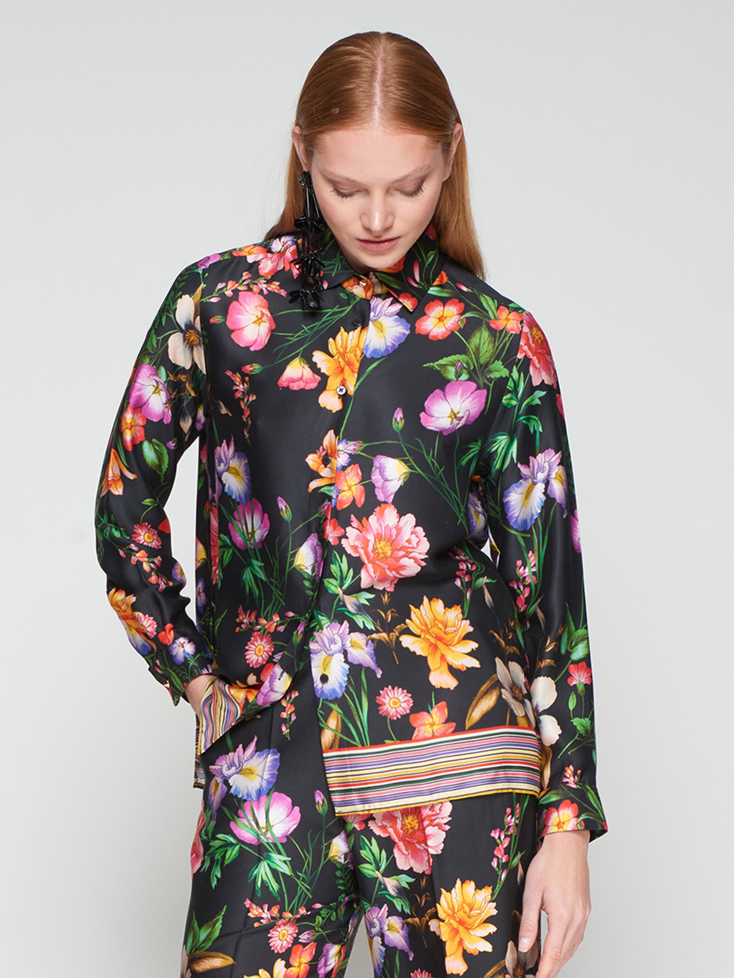 Vilagallo Black Floral Print Shirt