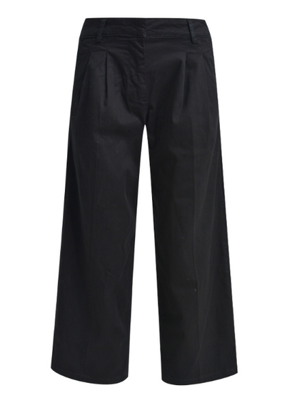 Milano Italy Pleated Pants