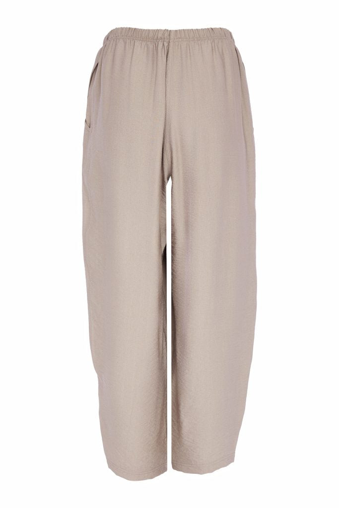 Naya Curved Hem Trouser