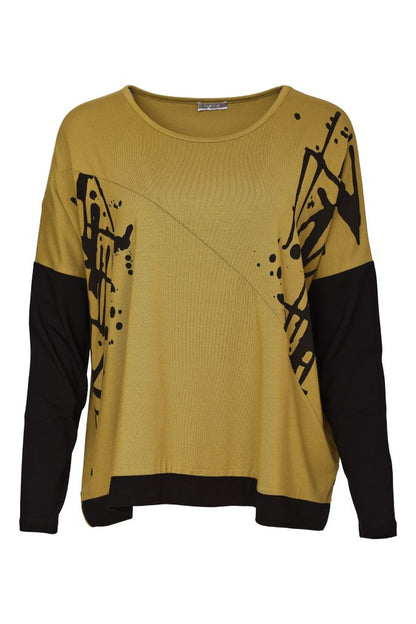 Naya Placement Print Top With Front Angle Seam